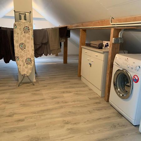 Holiday Home In Quiet Beautiful Area With Two Separate, Modern, Furnished Apartments Deutsch-Wagram Exterior foto